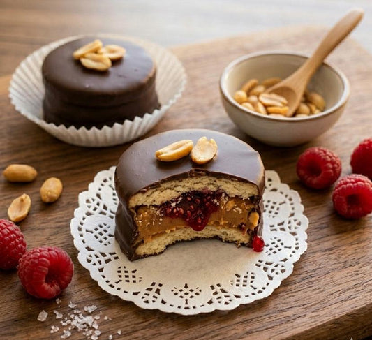 Alfajor de matequilla deManí & Frambuesa (sin azúcar y sin trigo)